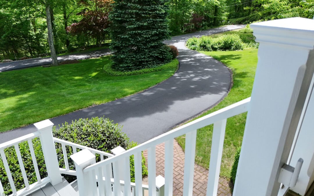 Why Early Spring Is the Best Time to Repair Asphalt Damage in Southeastern Connecticut